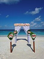 Reethi Faru Resort