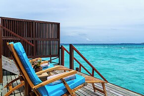 Reethi Faru Resort