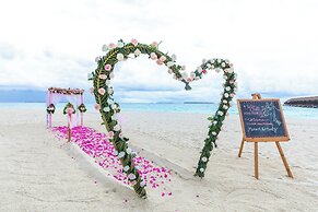 Reethi Faru Resort
