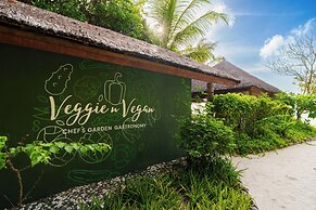 Reethi Faru Resort
