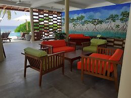 Reethi Faru Resort