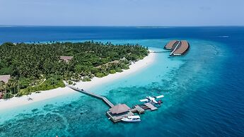 Reethi Faru Resort