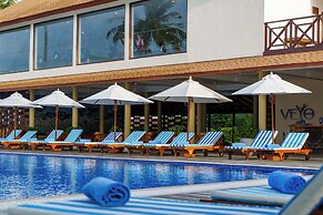 Reethi Faru Resort