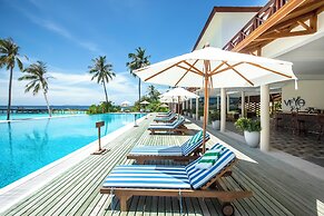 Reethi Faru Resort