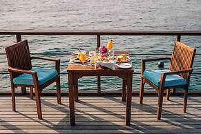 Reethi Faru Resort