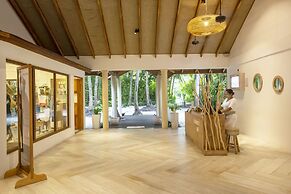 Reethi Faru Resort