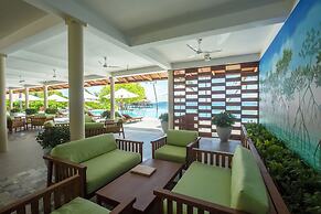 Reethi Faru Resort