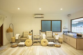 Reethi Faru Resort