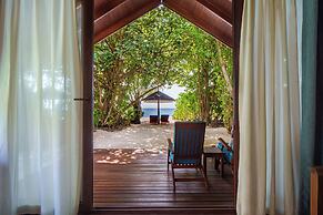 Reethi Faru Resort