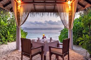 Reethi Faru Resort