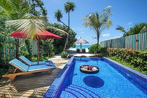 Reethi Faru Resort