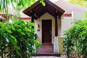 Reethi Faru Resort