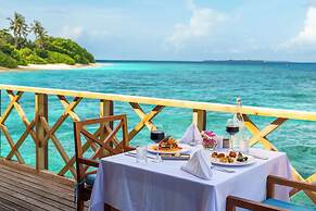 Reethi Faru Resort