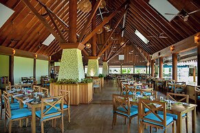 Reethi Faru Resort