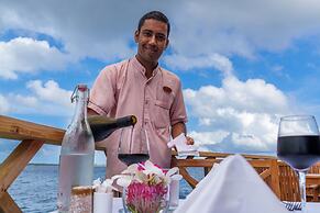 Reethi Faru Resort