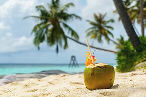 Reethi Faru Resort