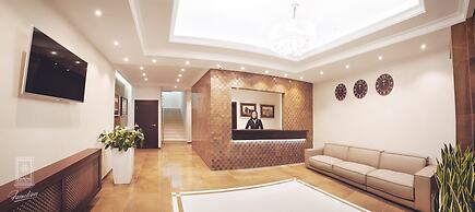 Familion Aparthotel