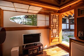 Soi Hanok Stay