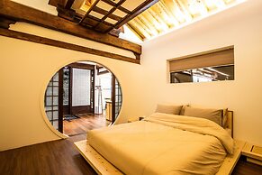 Soi Hanok Stay