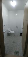 Ninano Guesthouse - Hostel