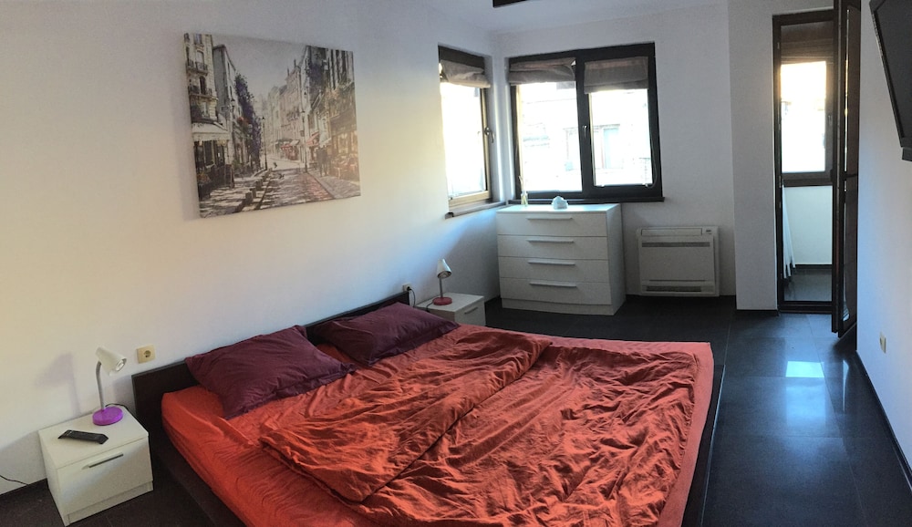 Burgas Center Apartments