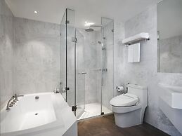 Arden Hotel and Residence