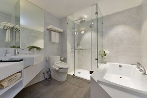 Arden Hotel and Residence
