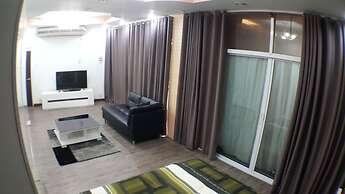 Maximum Luxury Apartment
