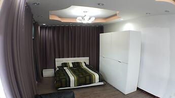 Maximum Luxury Apartment