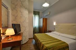 HOTEL UNIVERSO