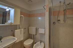 HOTEL UNIVERSO