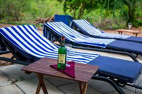 Mabata Makali Lodge & Campsite