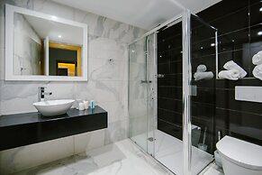 Qbic City Hotel