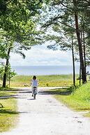 Ljugarn Semesterby