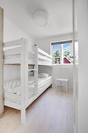Ljugarn Semesterby