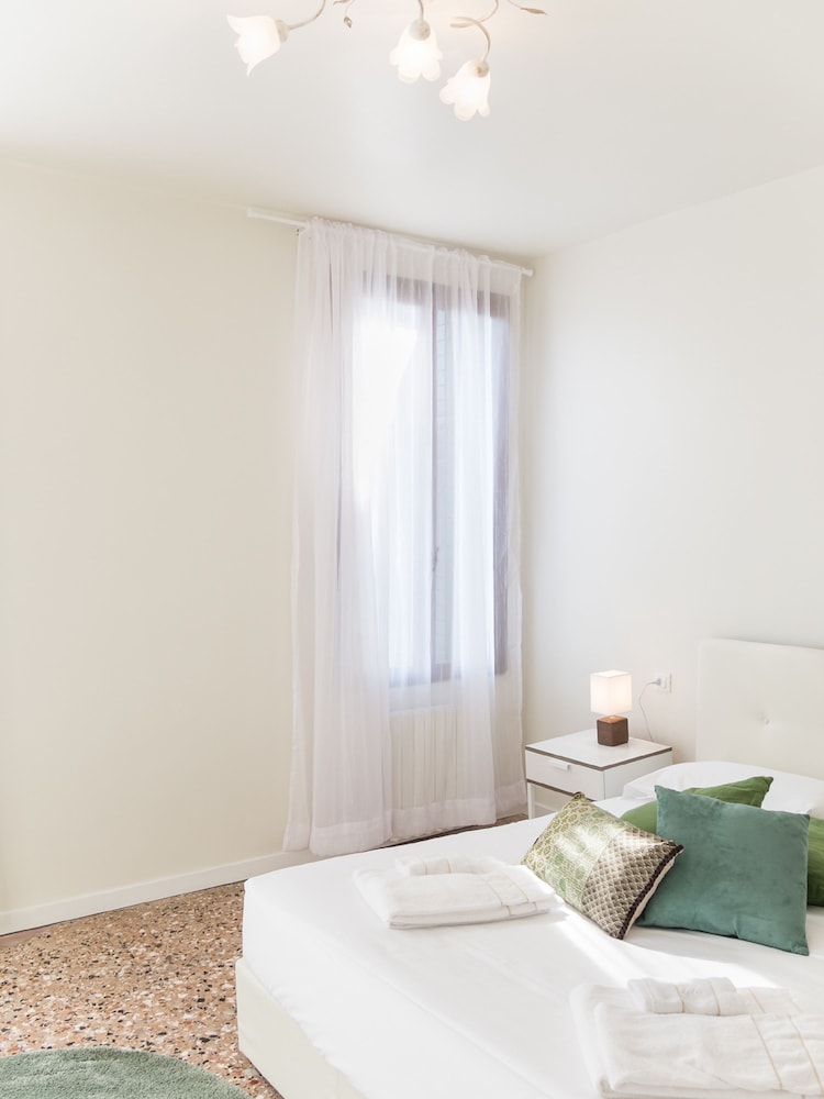 Penthouse Dream Apartments by Wonderful Italy