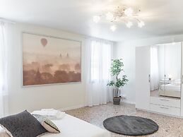 Penthouse Dream Apartments by Wonderful Italy