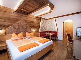 Hotel Alpina