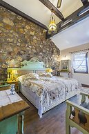 Resort Ambient