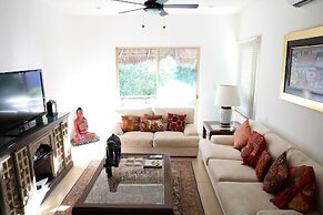 Samati Penthouse Private roof jacuzzi