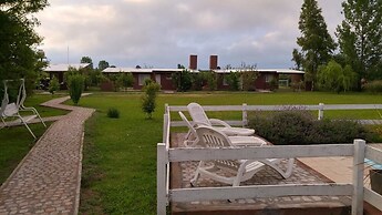 Villa Ciruelos