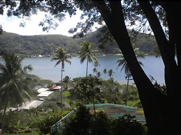 Fare Oviri Lodge