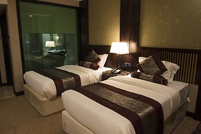 Royale Signature Hotel