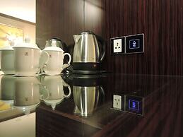 Royale Signature Hotel
