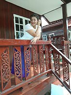 Raveekan Resort