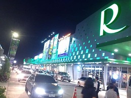 Raveekan Resort