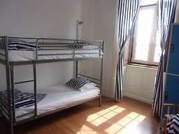 Hostel 402