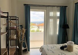 Cunda LaVie