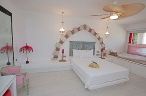 Villa Taraca Alacati Romantik Hotel