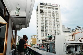 DMZ Hostel Hue